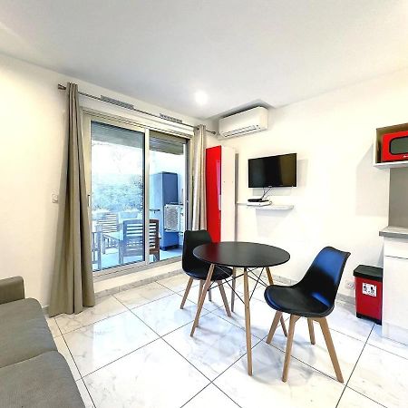 Superbe Studio Terrasse Centre Ville Et Plages A Pieds Канны Экстерьер фото