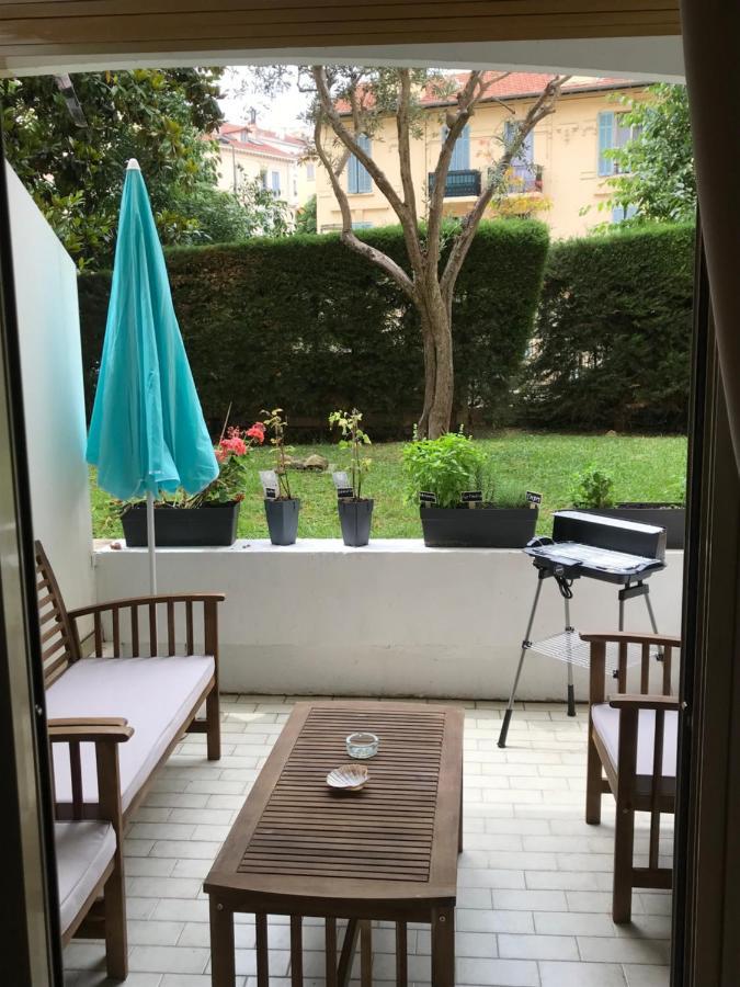 Superbe Studio Terrasse Centre Ville Et Plages A Pieds Канны Экстерьер фото